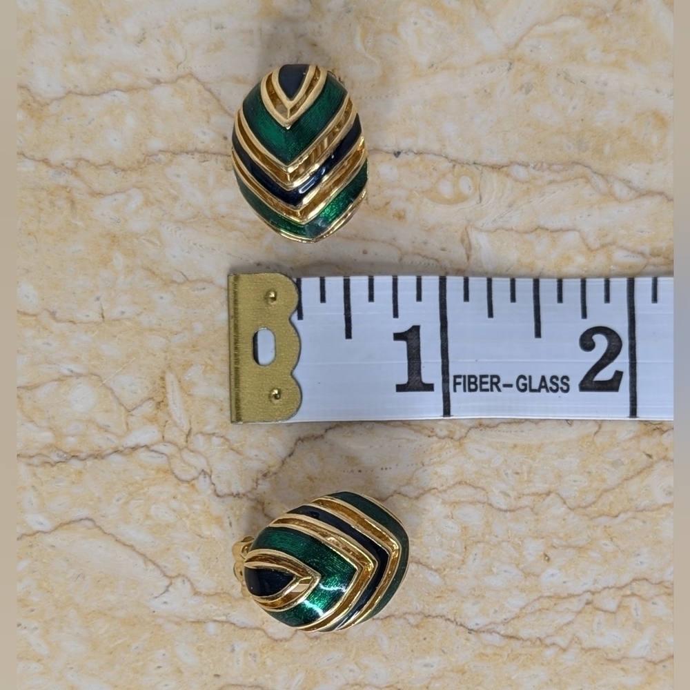 Vintage D'Orian Gold Tone With Blue & Green Enamel Clip On Earrings - Picture 7 of 8